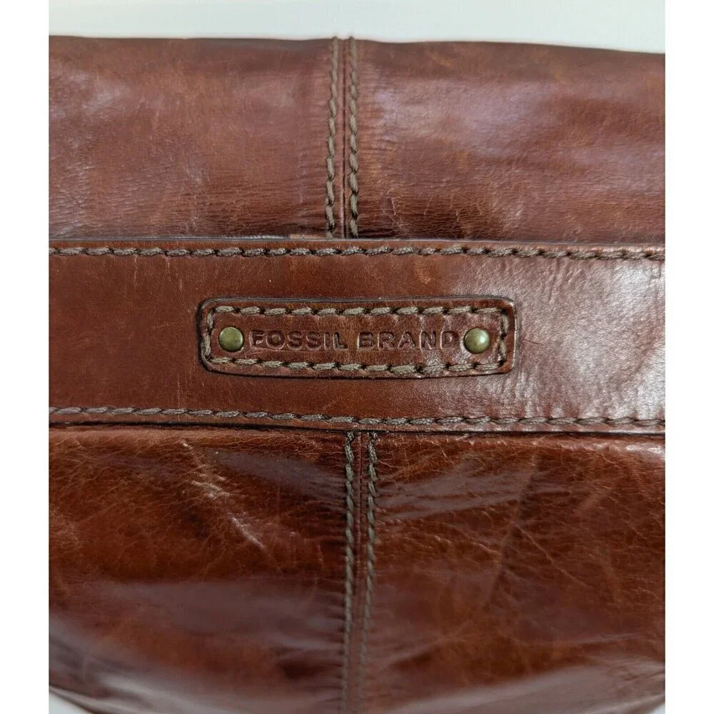 Fossil Vintage Brown Leather Crossbody Satchel Bag